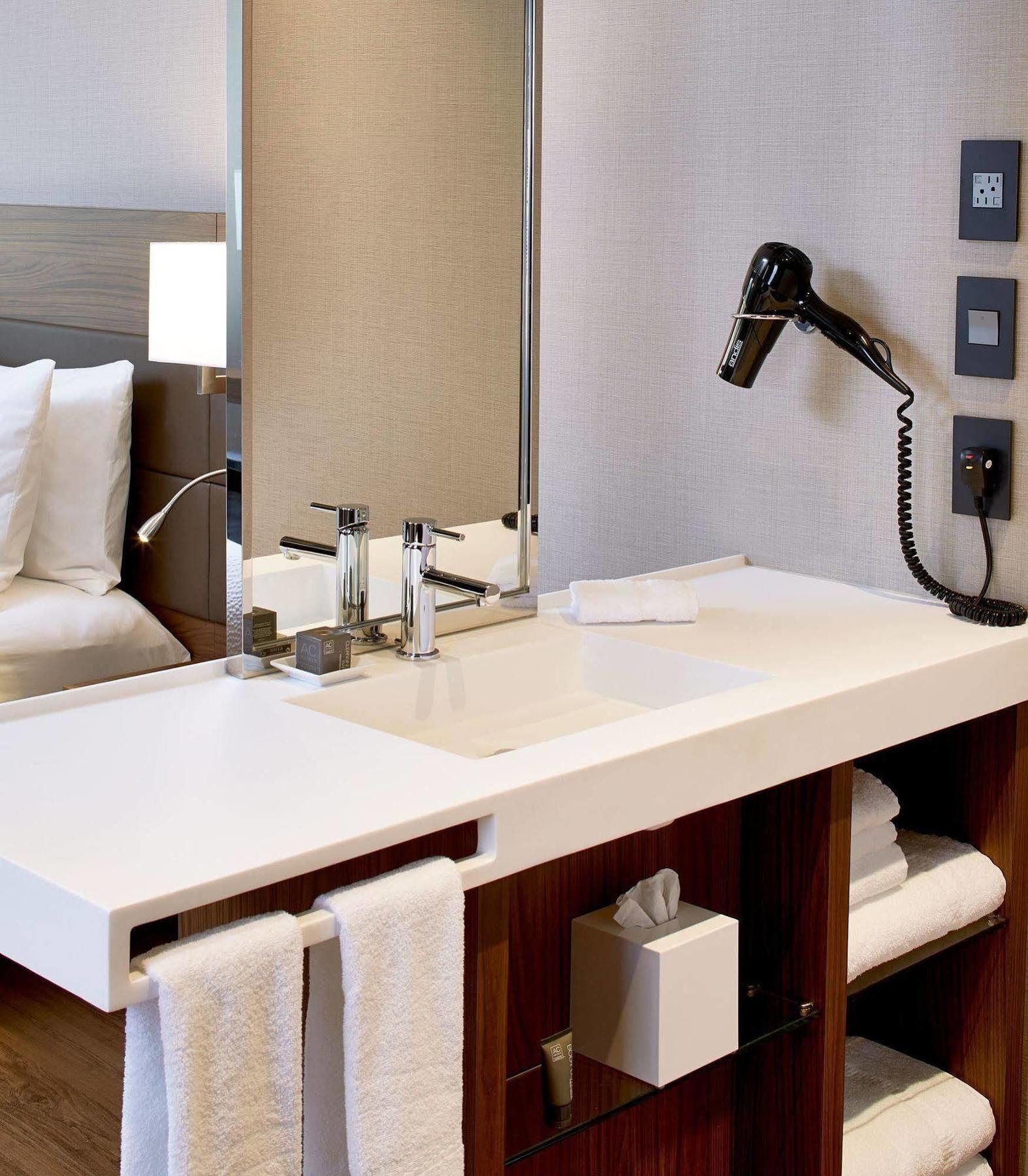 เอซี โฮเต็ล แอตแลนตา บักเฮด แอท ฟิปป์ส พลาซา Hotel ภายนอก รูปภาพ